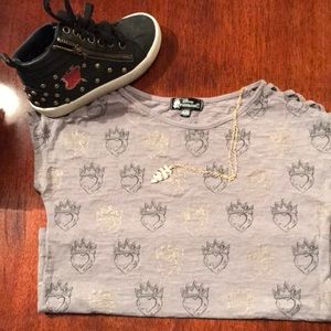 Disney Descendent’s 2 Girls T shirt